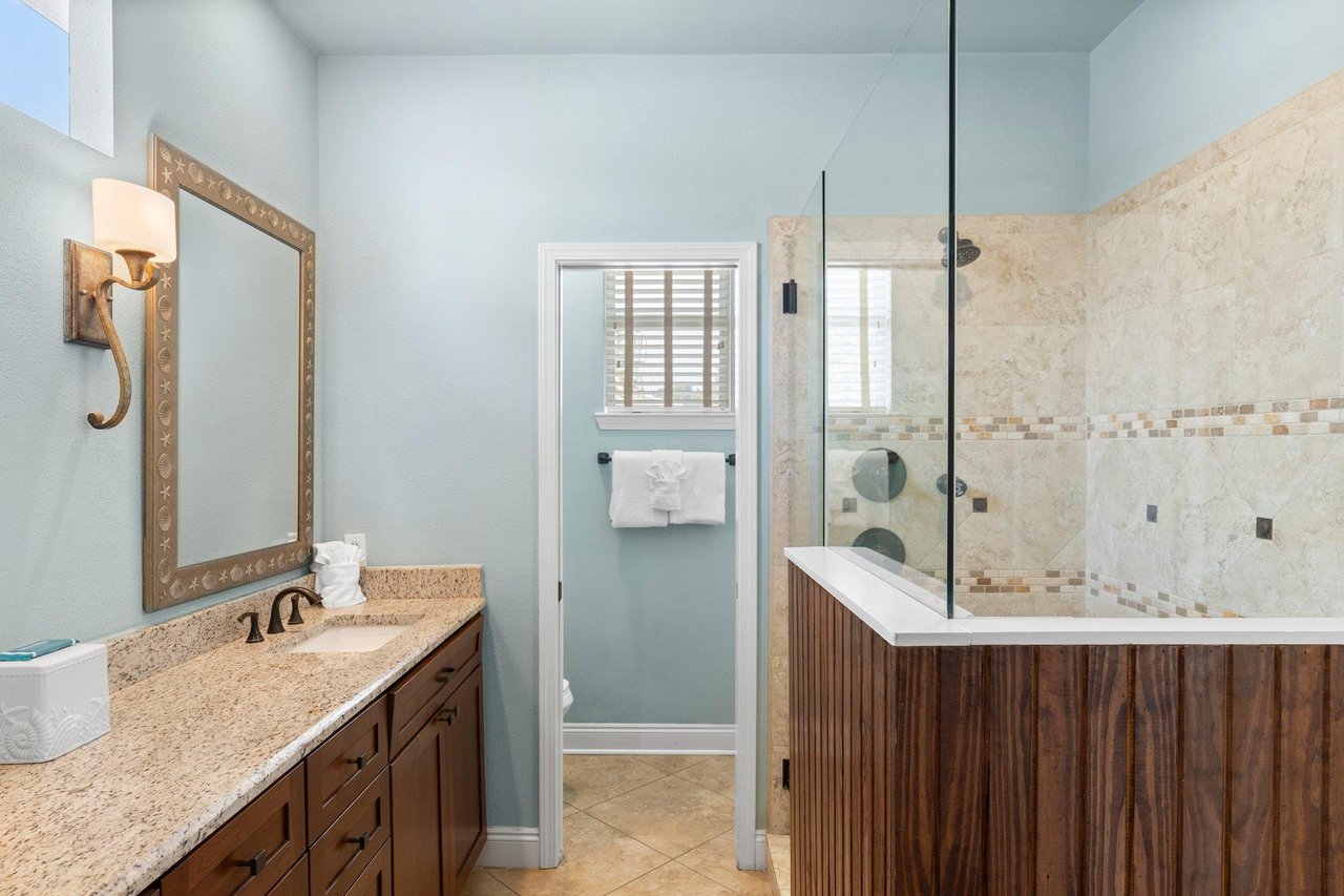 Primary Bathroom with Walkin Shower