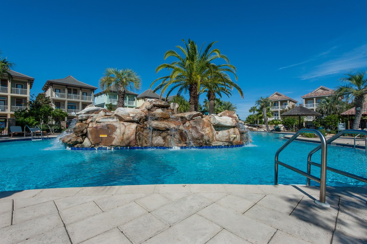 Island Waterfall Feature