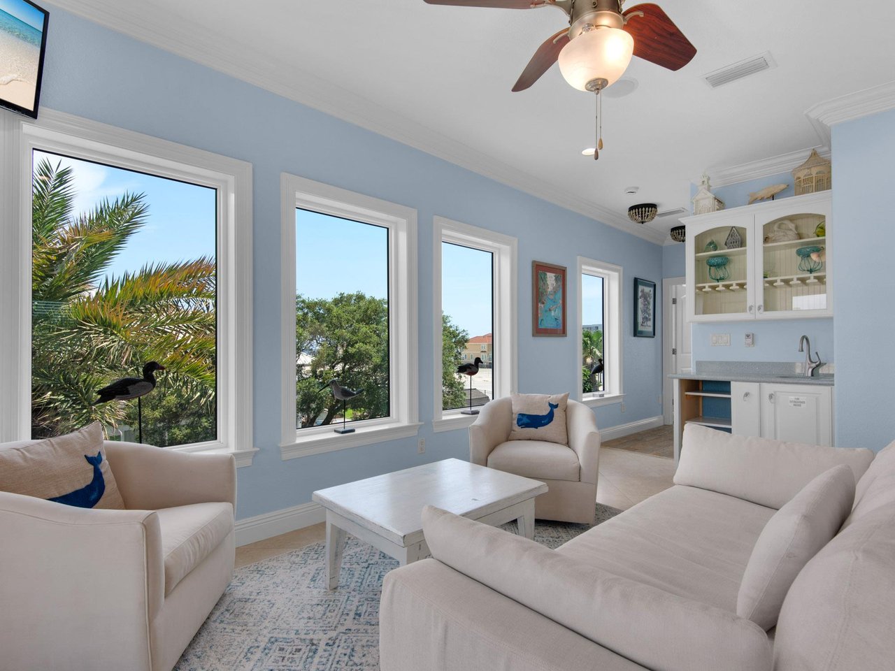 Living Area on 3rd Floor with Wet Bar