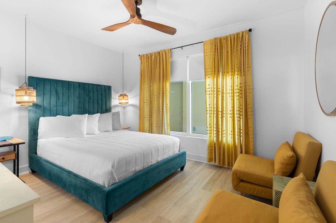 Queen Bedroom 3