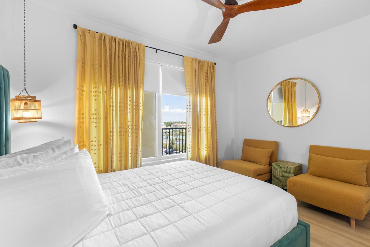 Queen Bedroom 3
