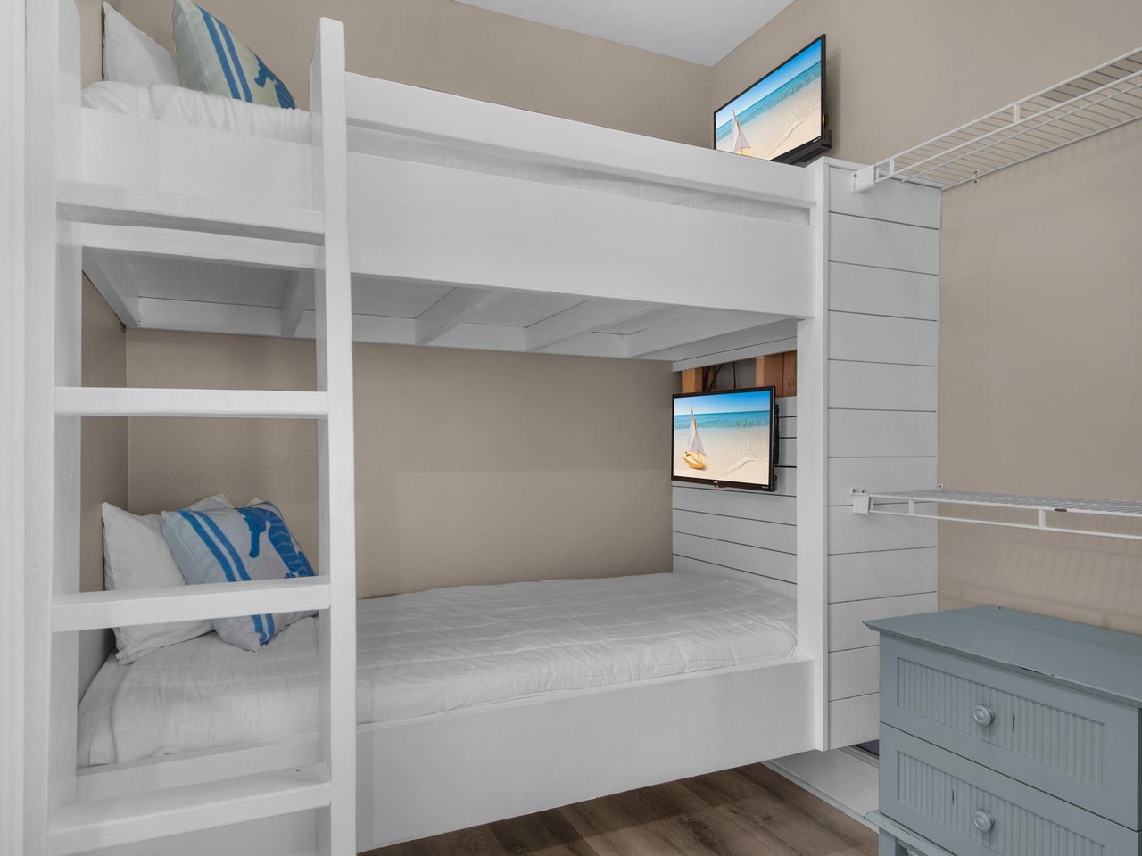 2nd Floor Bedroom 2 with Bunk area  bunk TVs streaming only