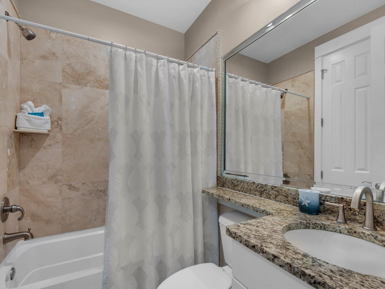 2nd Floor Bathroom 3 Shared Access