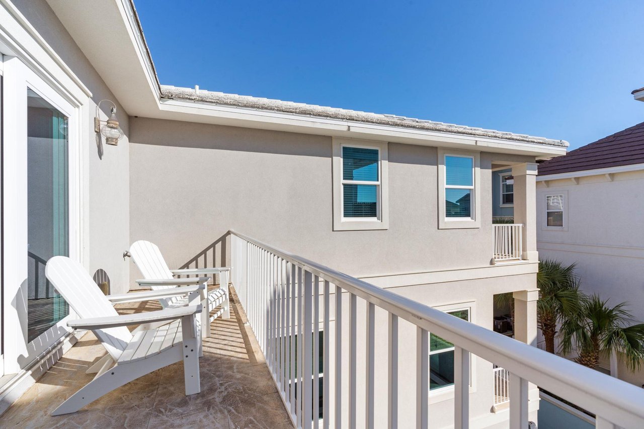 3rd Floor Balcony