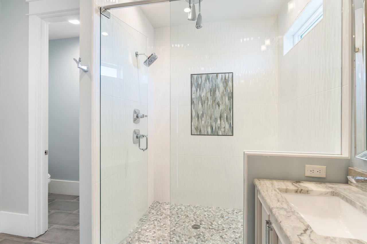 Bathroom 4