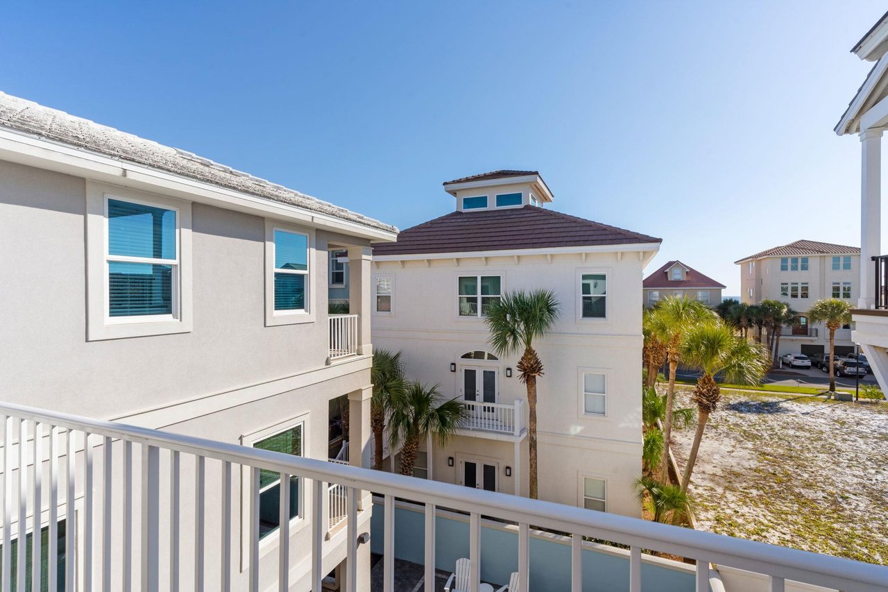 3rd Floor Balcony