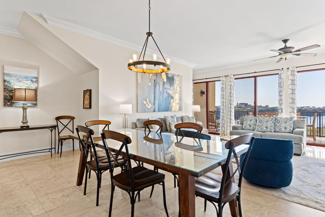 Dining Area and View
