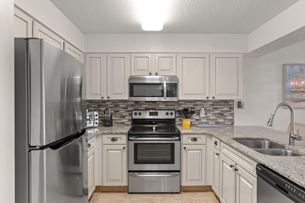 Fully equipped Kitchen for making meals with memories