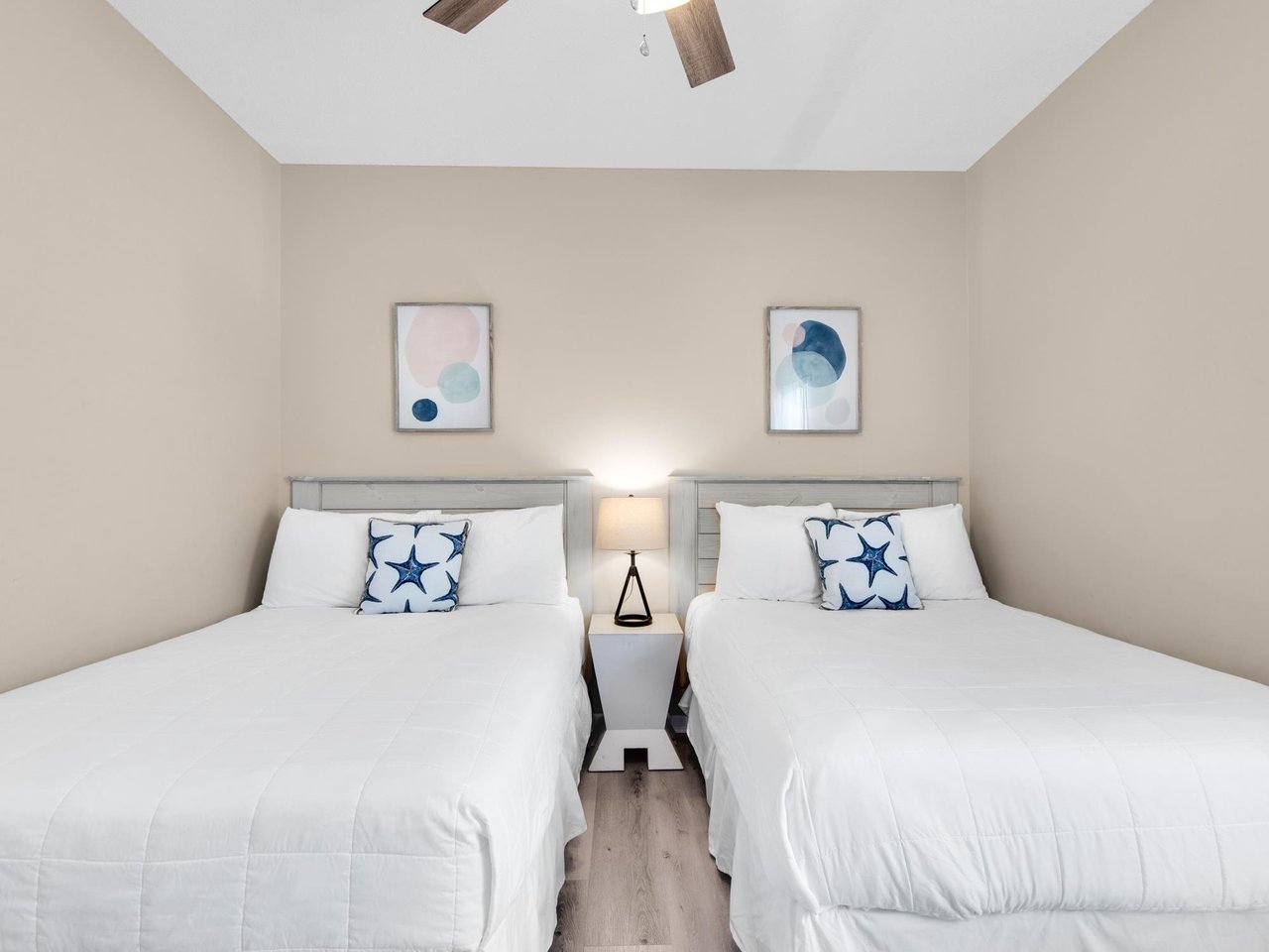 Bedroom 2 with 2 full beds