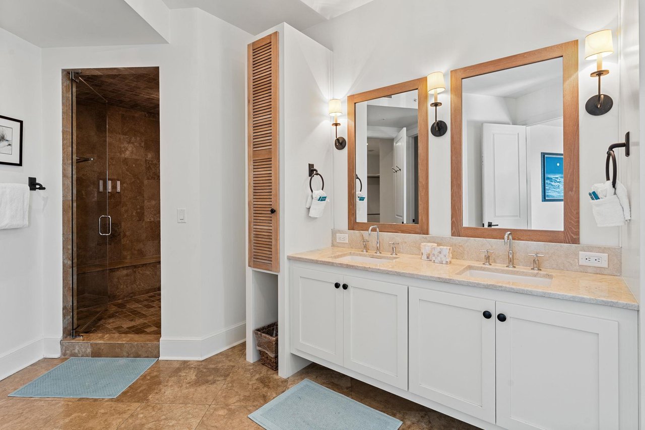 Bathroom 1 with spa like features