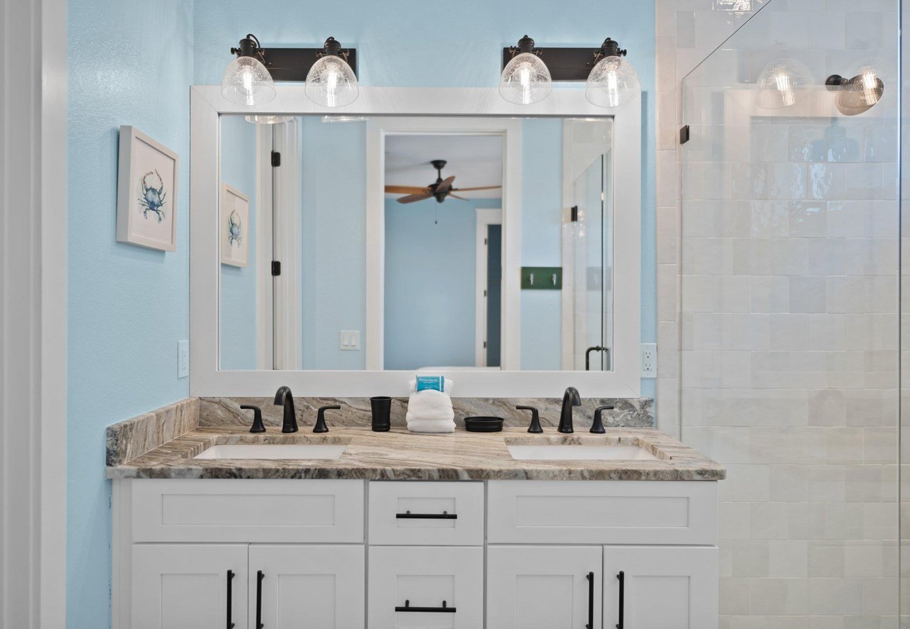 Bathroom 4 on 2nd Fl in Bedroom 4