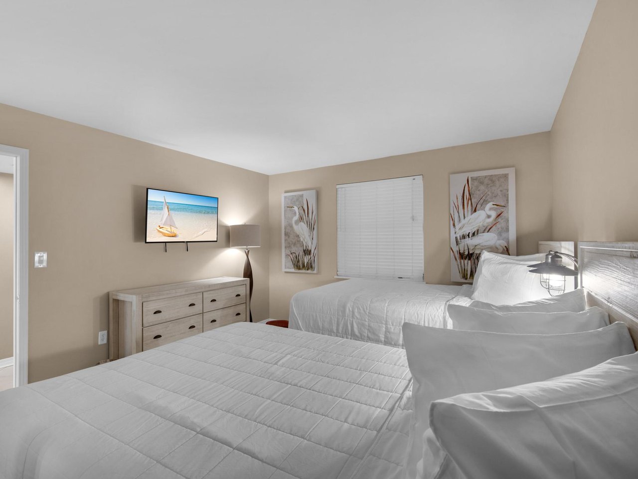 Bedroom 2 with Flat Screen TV