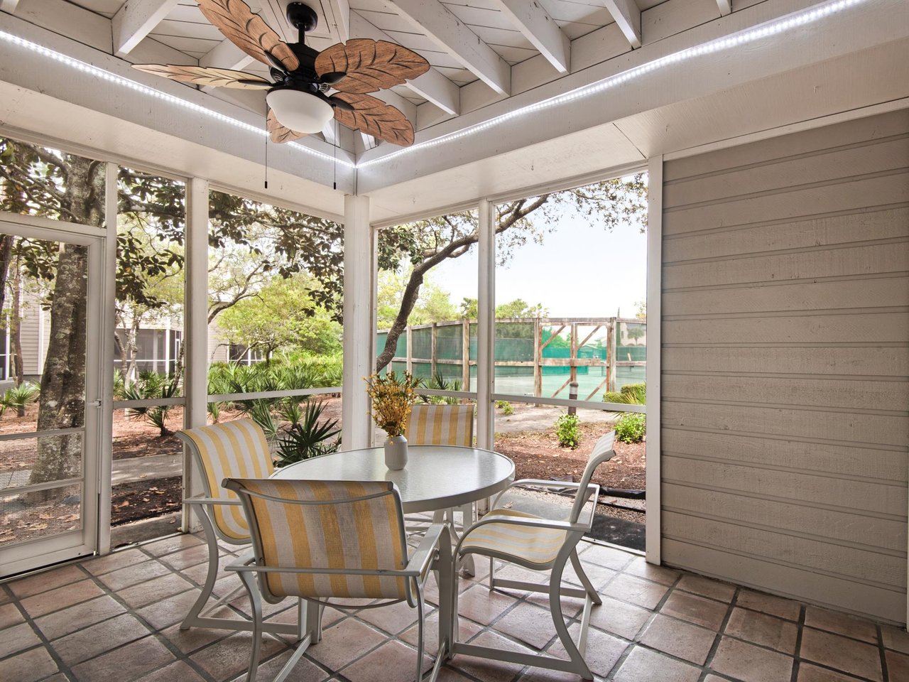 Private Screen Porch