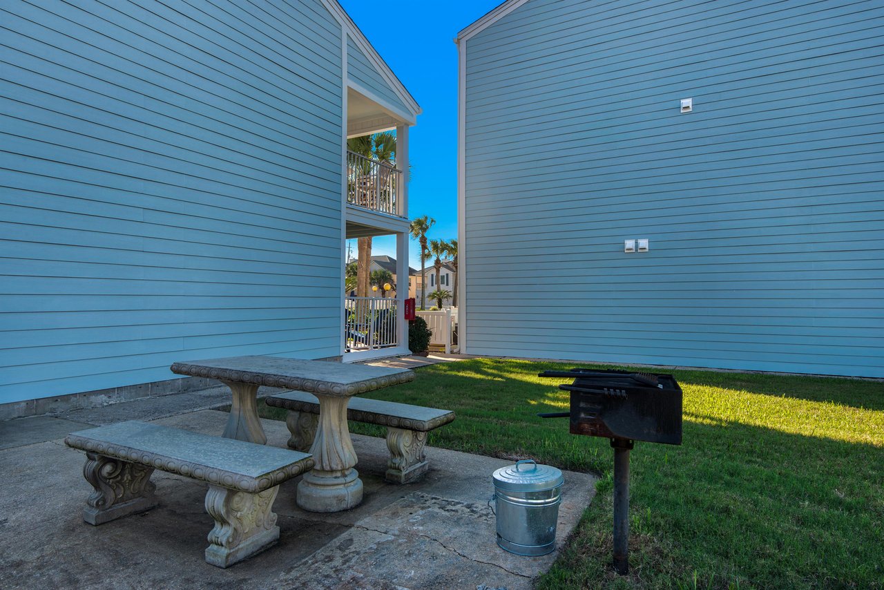 Complex Grill Area