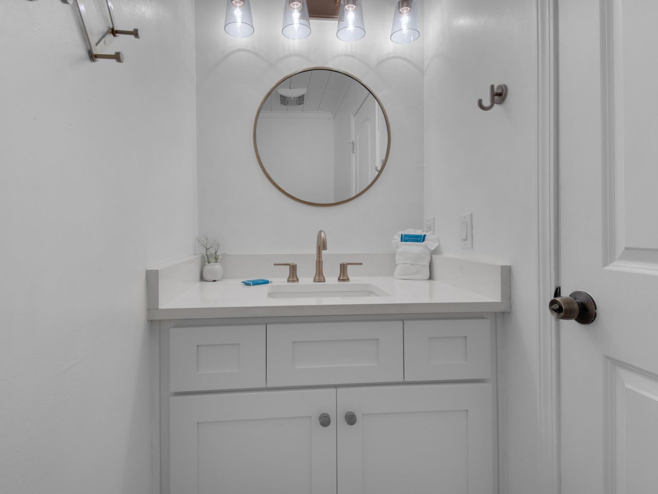 Half bath 1st floor
