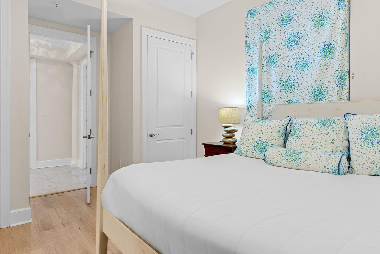 Bedroom 2 with King Bed