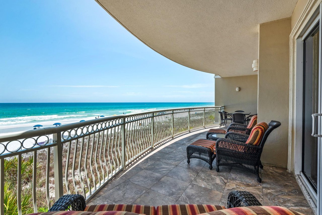 The balcony is the perfect backdrop for morning coffee or sunset relaxation. The sweeping ocean panorama is yours to enjoy.