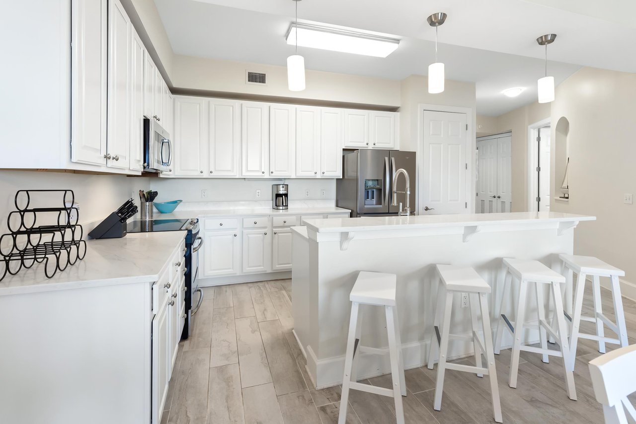 Enjoy the bright and modern Fully Equipped kitchen