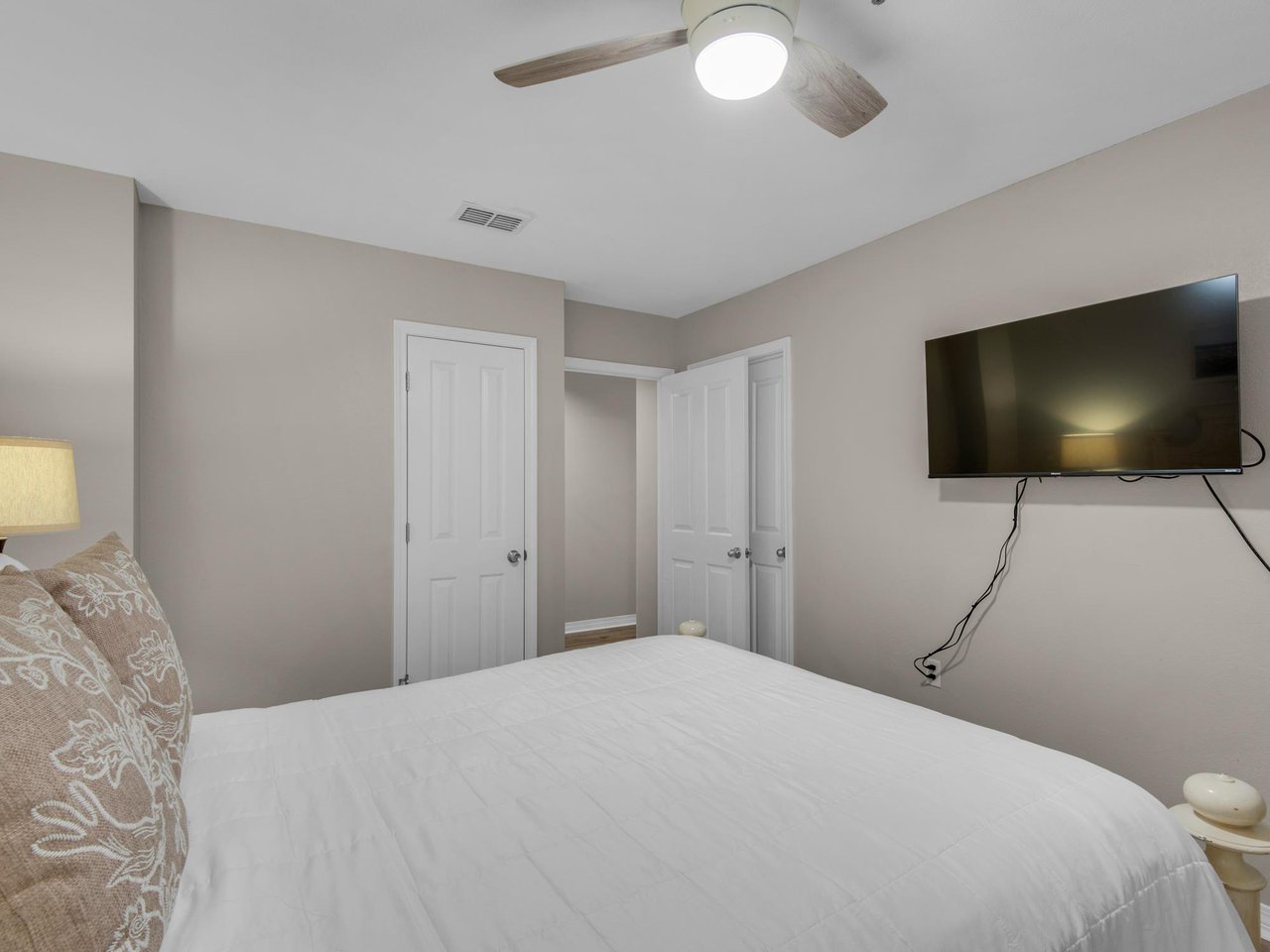 Bedroom 2 with Queen Bed and Flat Screen TV