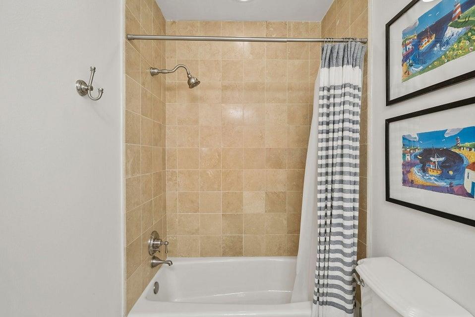 Guest Bathroom 2