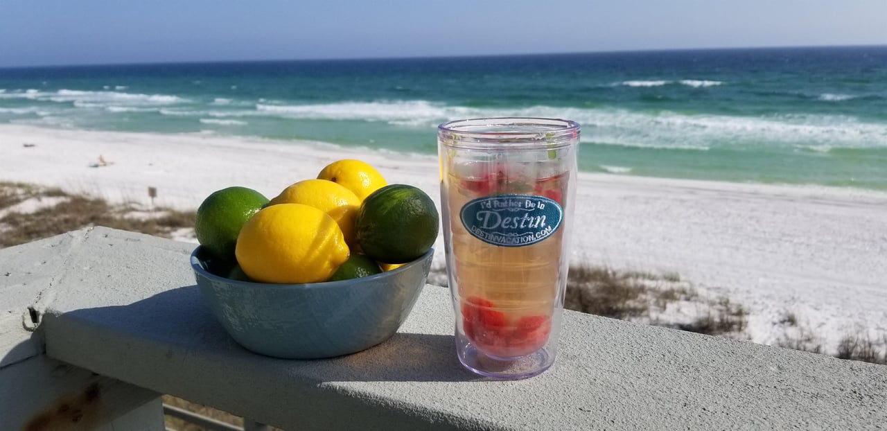 454964 Strawberry Mojito In Destin