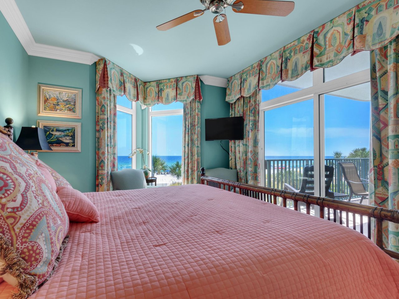 504065 Master Bedroom With Spectacular View