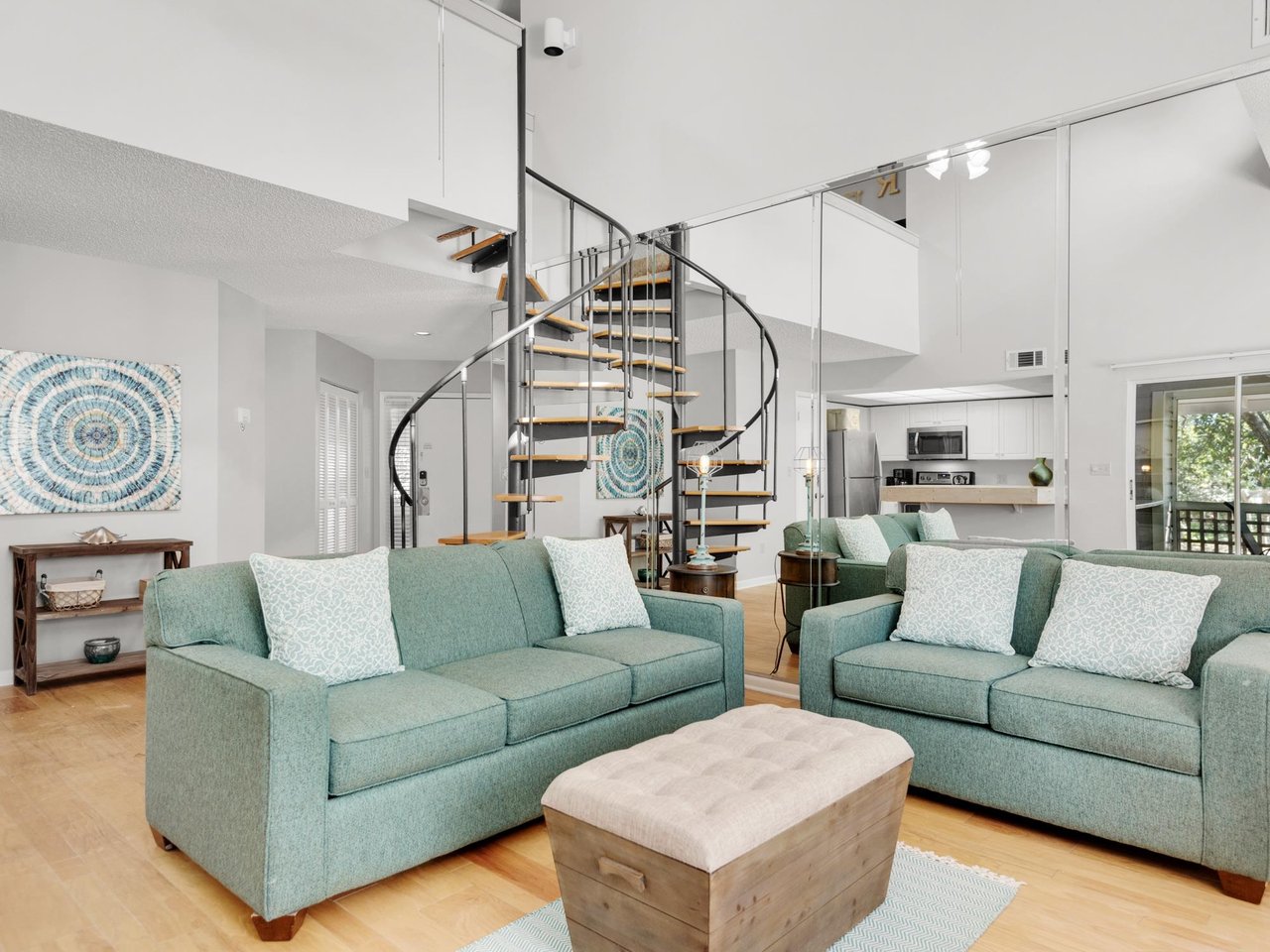 610308 Hdc 157 Living Room