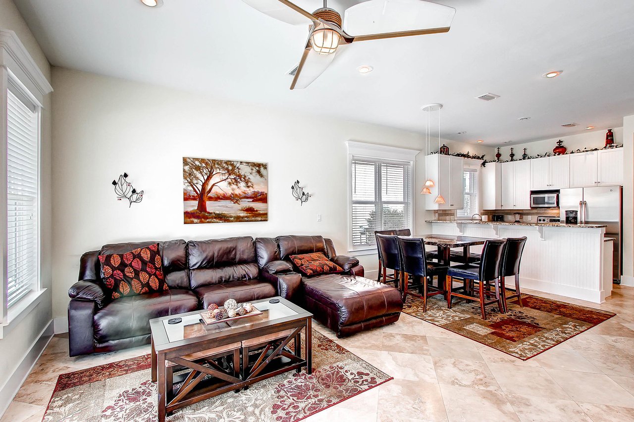 02 Miramar Beach Villas 102