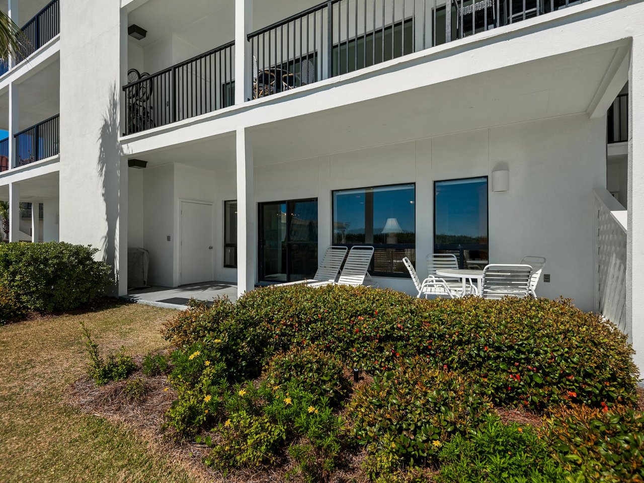 Spacious Private Patio