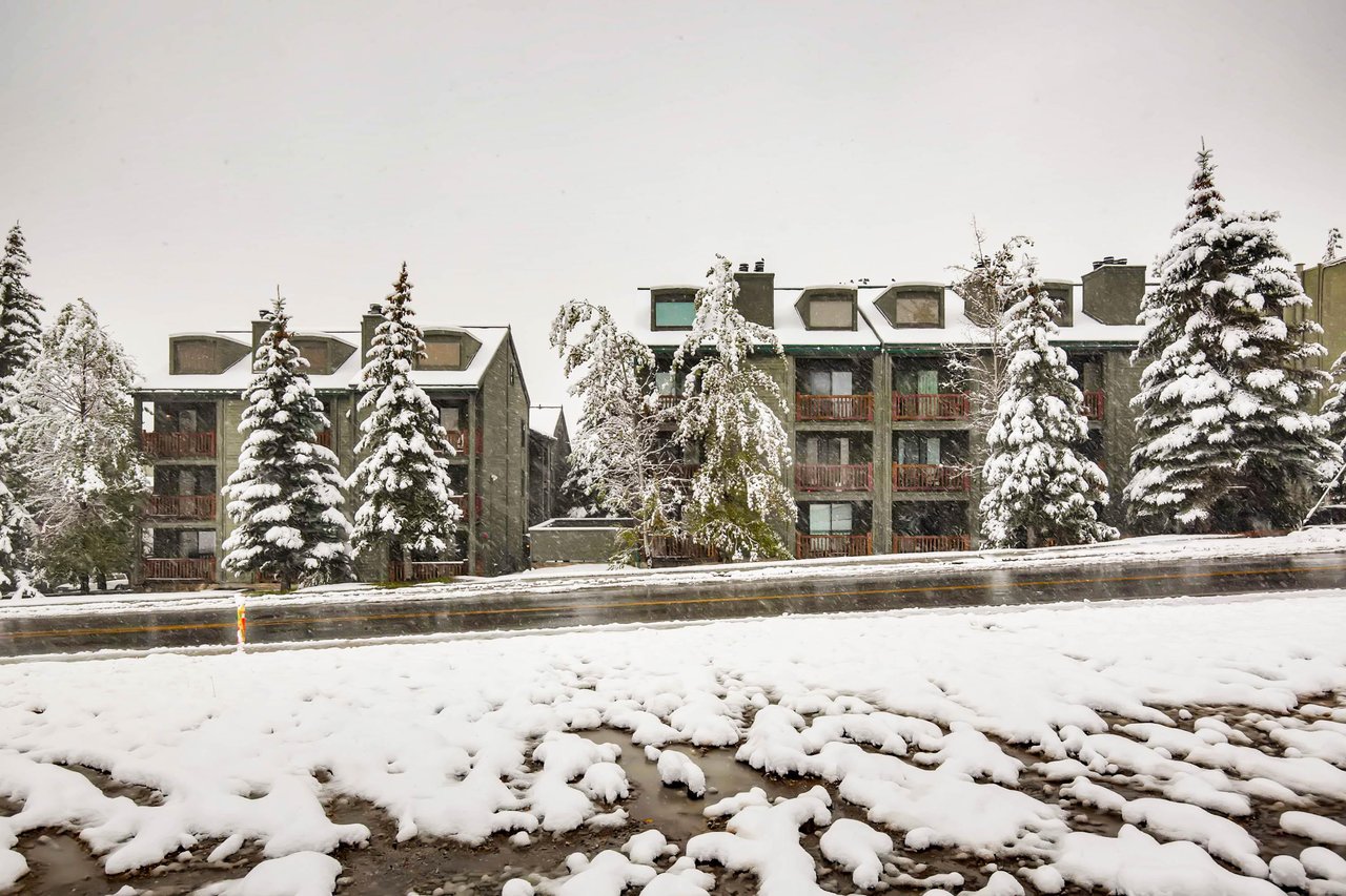 Park City Loding  Powder Pointe 201a