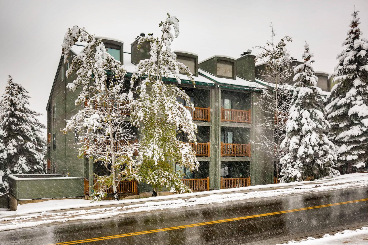 Park City Loding  Powder Pointe 201a