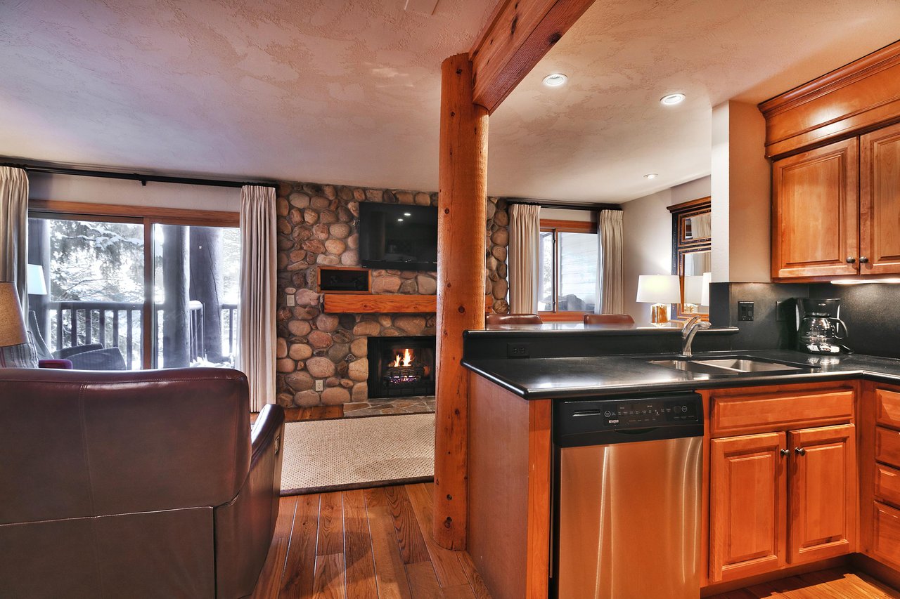 Kitchen includes stainless steel appliances