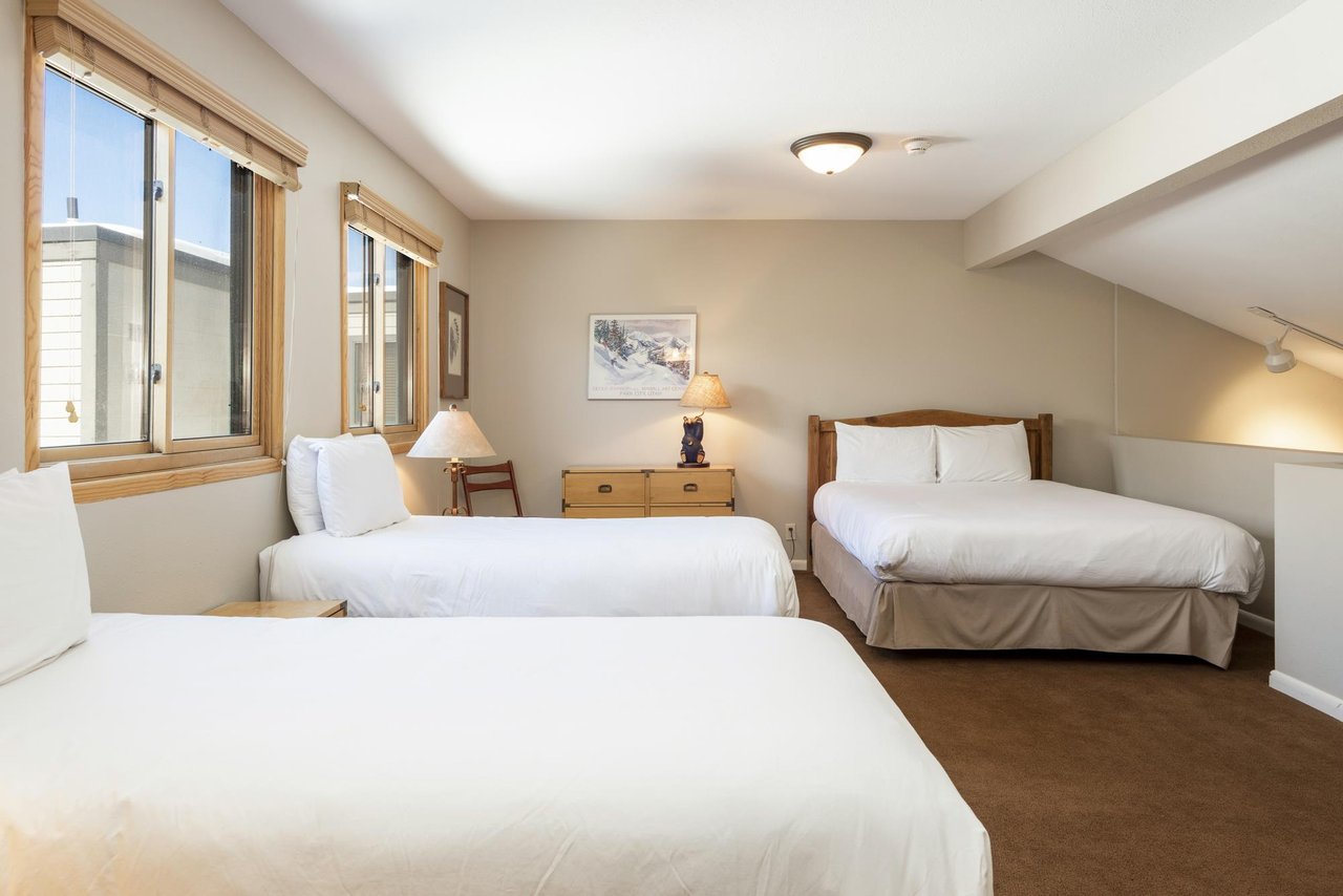 Twins in the loft area can be converted to a king with advance notice