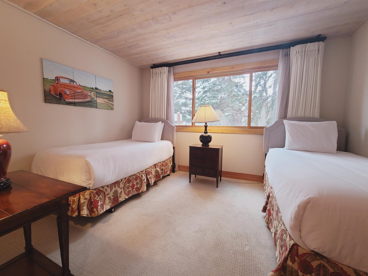 The twins in the guest bedroom can be made into a king with advance notice