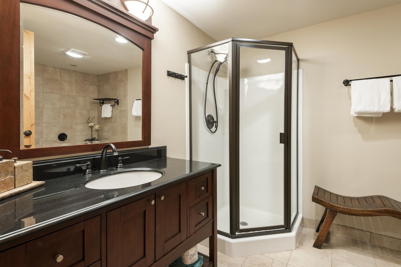 Guest bathroom with separate shower and bathtub