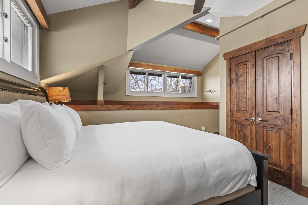 The third bedroom offers a king size bed and well appointed furniture.