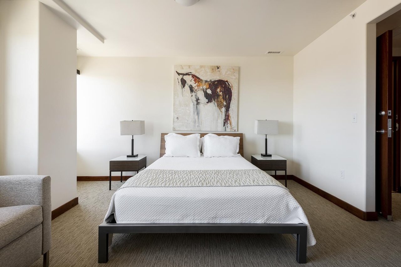 Comfortable queen bed