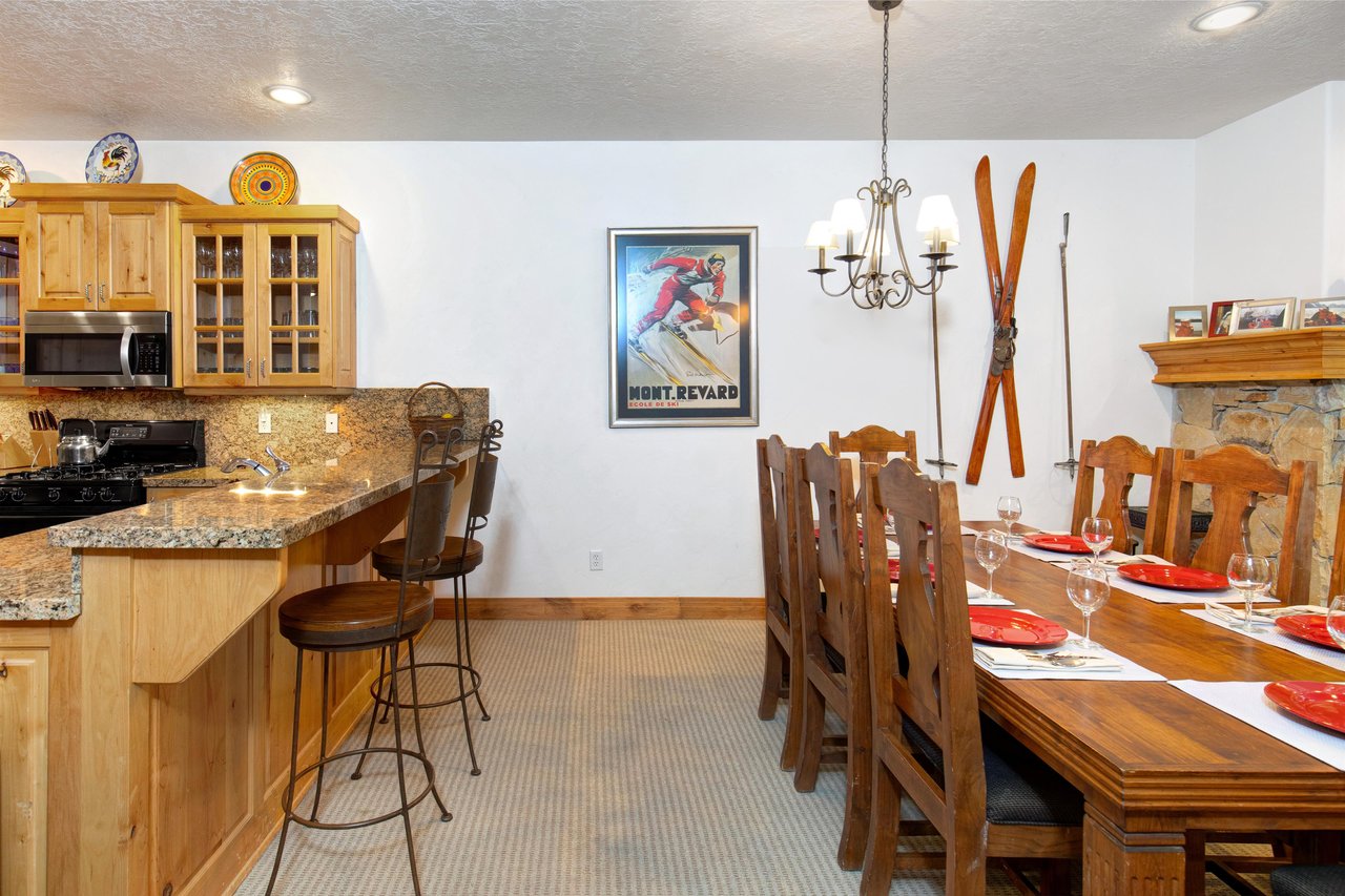 The open concept kitchen and dining area.