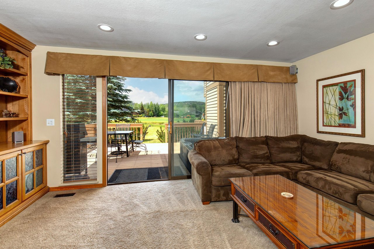 Comfortable furnishings in the living room.