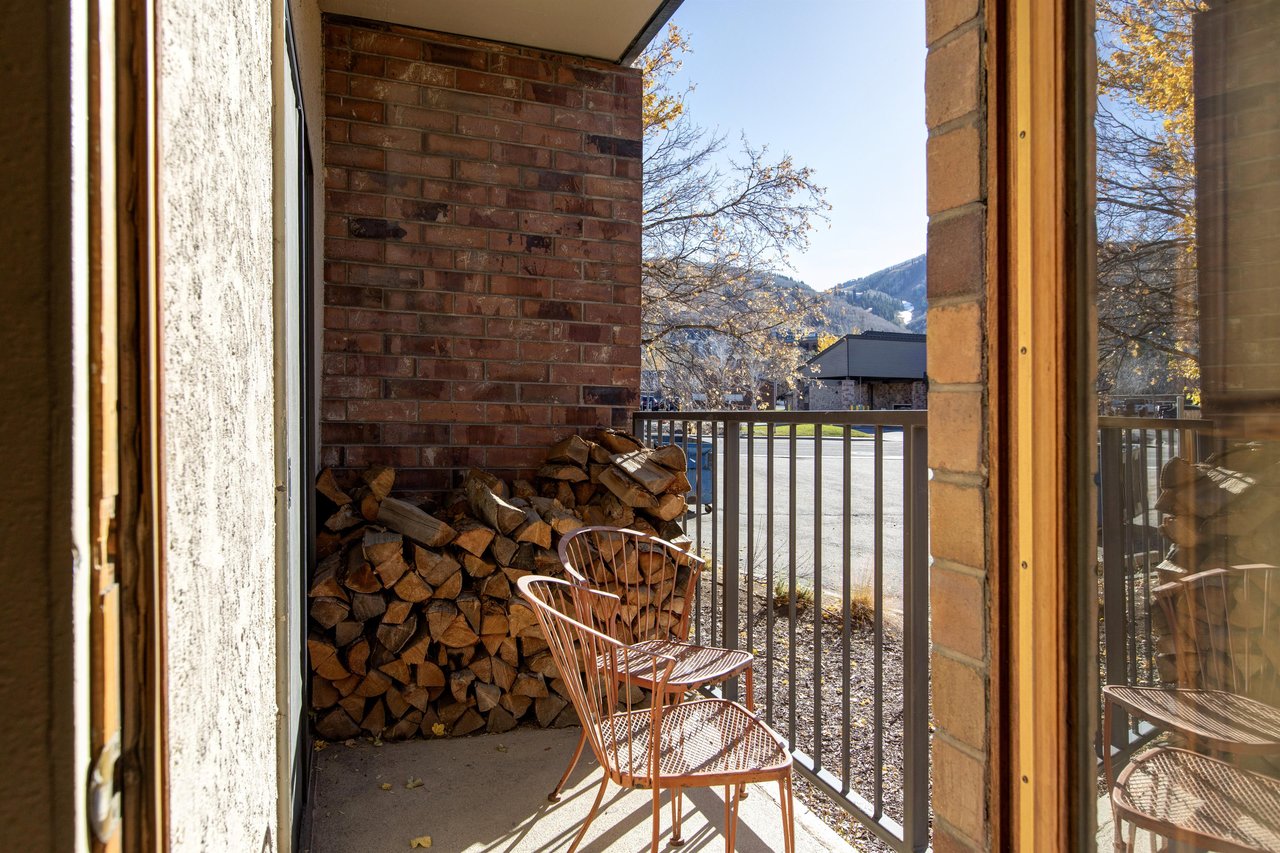 The private deck with seating for two guests.