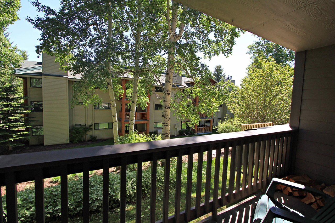 Premier Snow Flower Condominium 107s patio view.