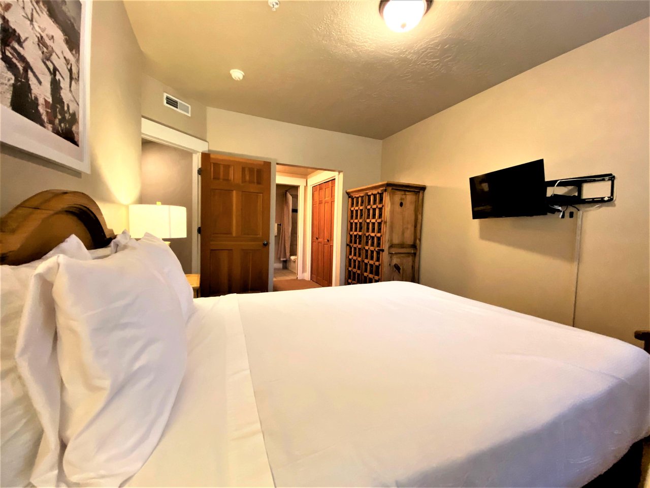 Guest Bedroom Queen Bed