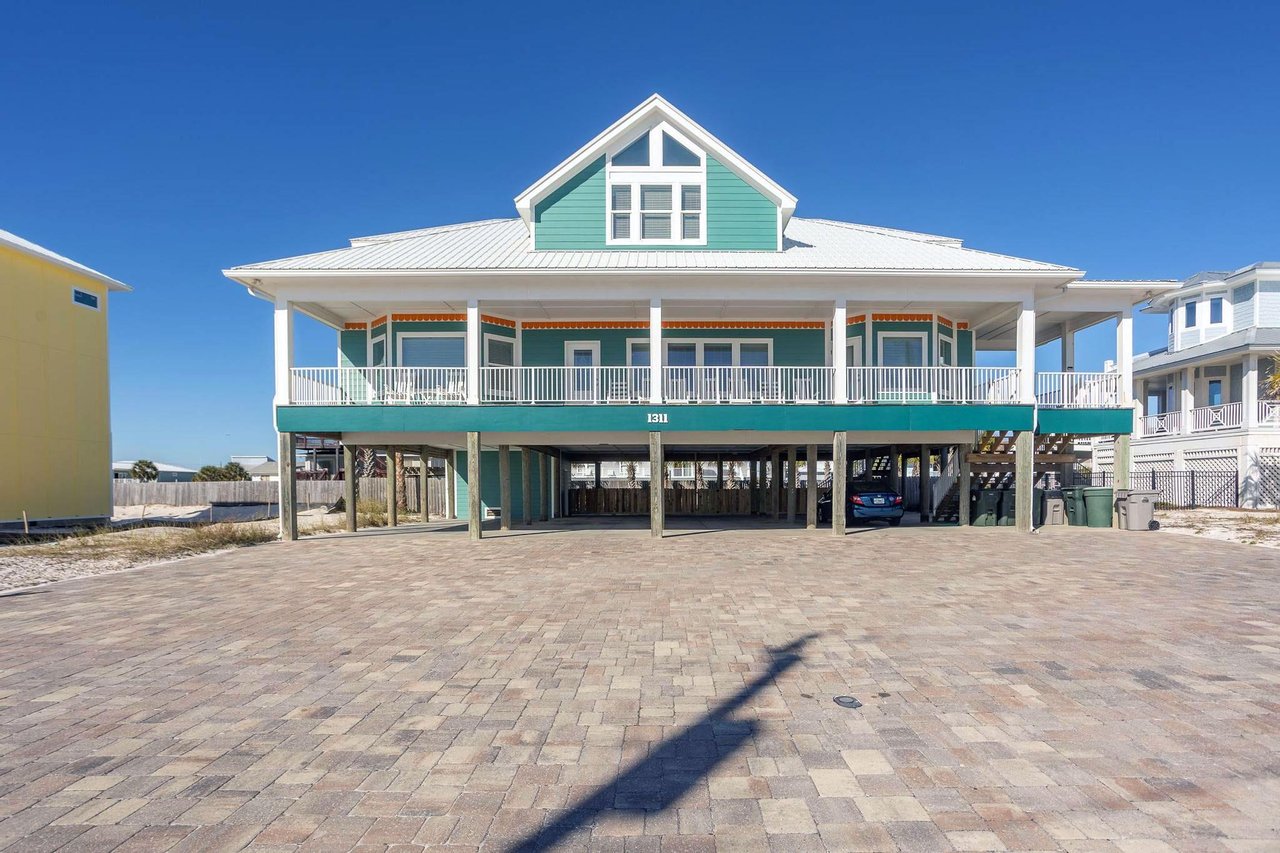Ariola 1311  The Dolphin House 2