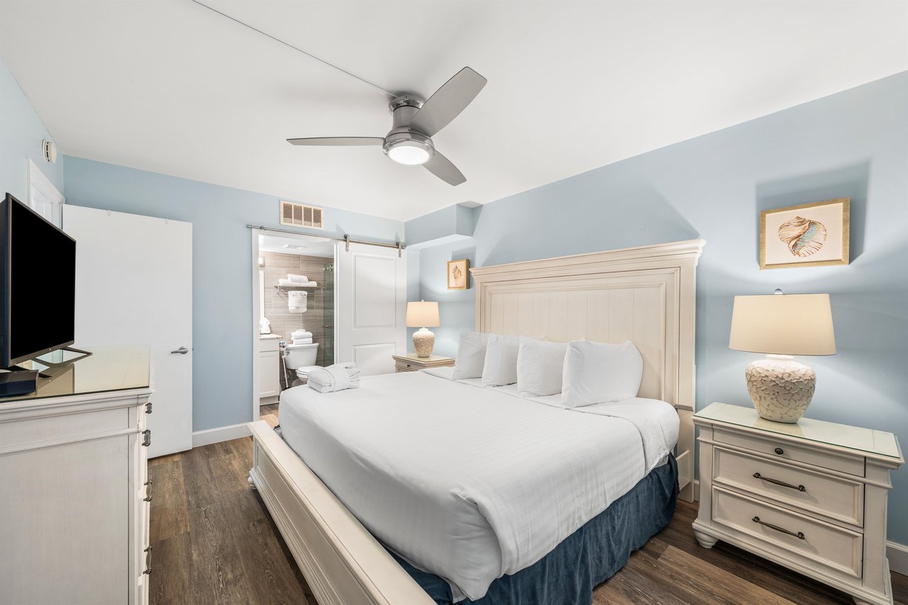 HSRC Bedroom with King Bed  Ensuite Bathroom