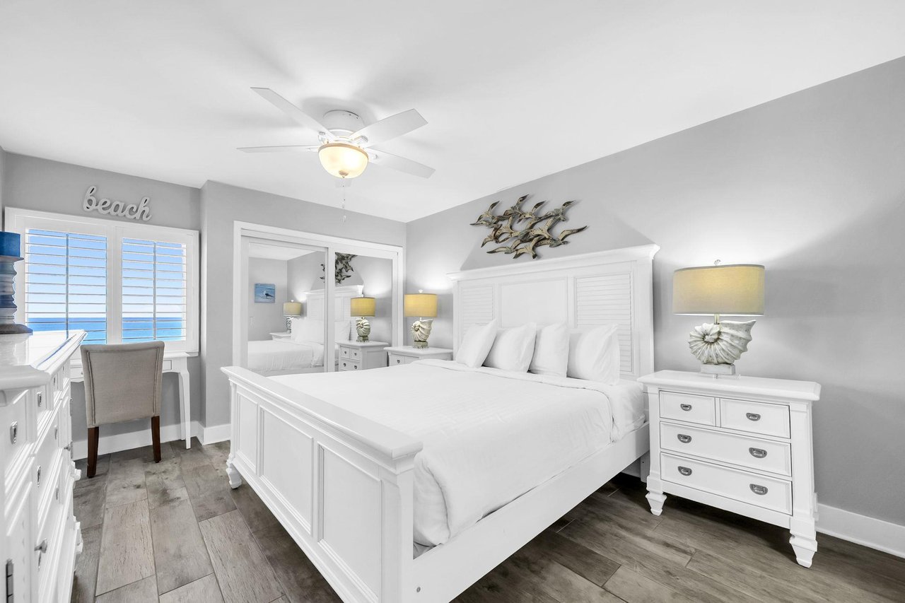 HSRC Master Bedroom With King Size Bed