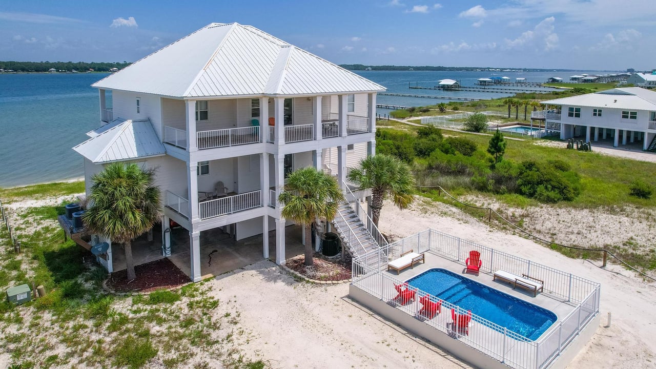 Gulf Horizons 1