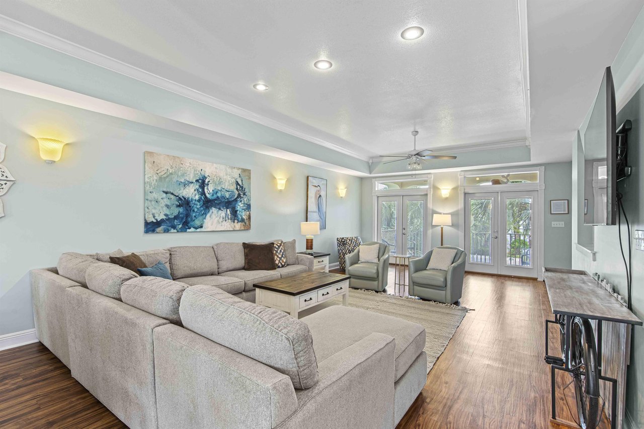 Classy Beaches at Destin Pointe Resort 5