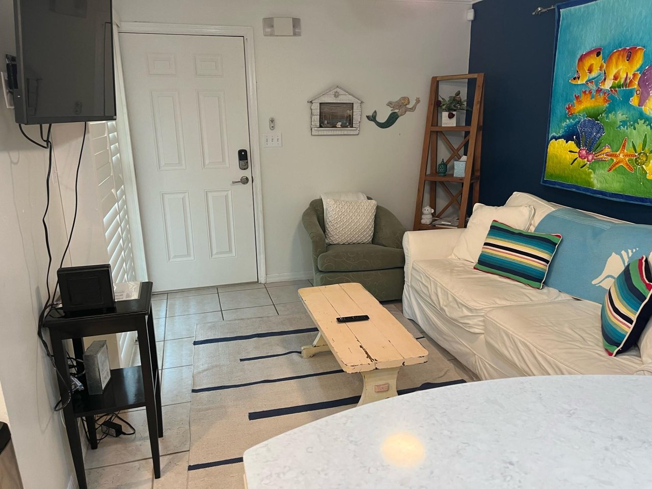 Beachside Villas 412 4