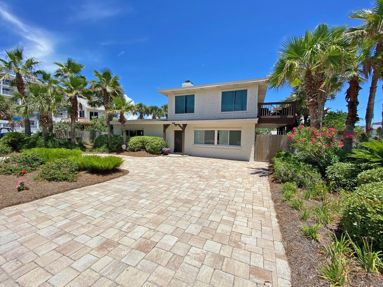 Ariola 103  Mermaid Oasis 1