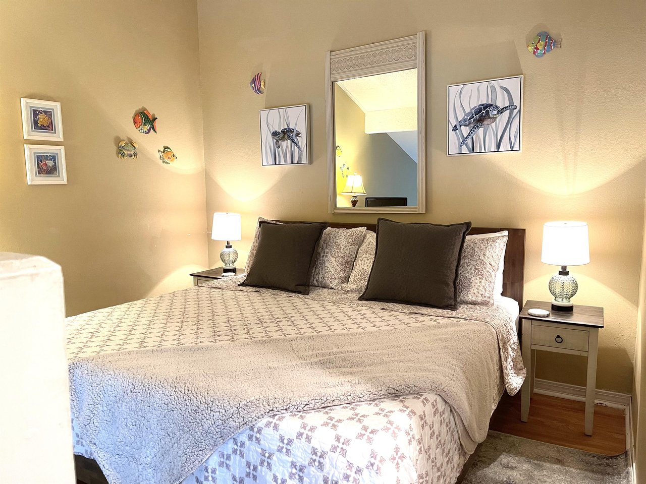 The Cove 212A 1